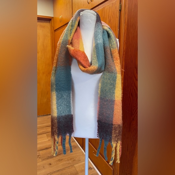 a.n.a Colorful Plaid Scarf - Picture 2 of 4